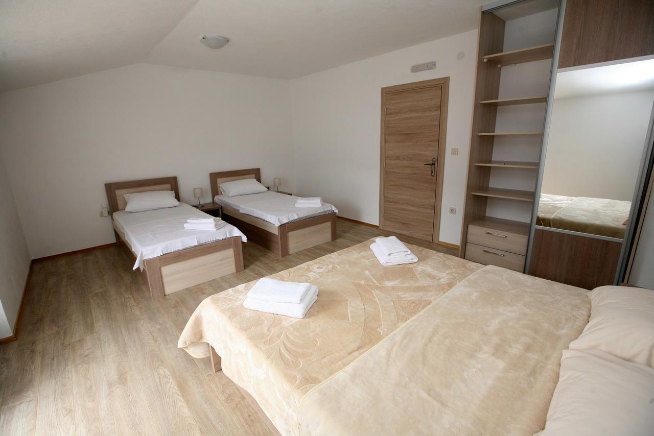Ruza Apartments Kotor Exterior photo