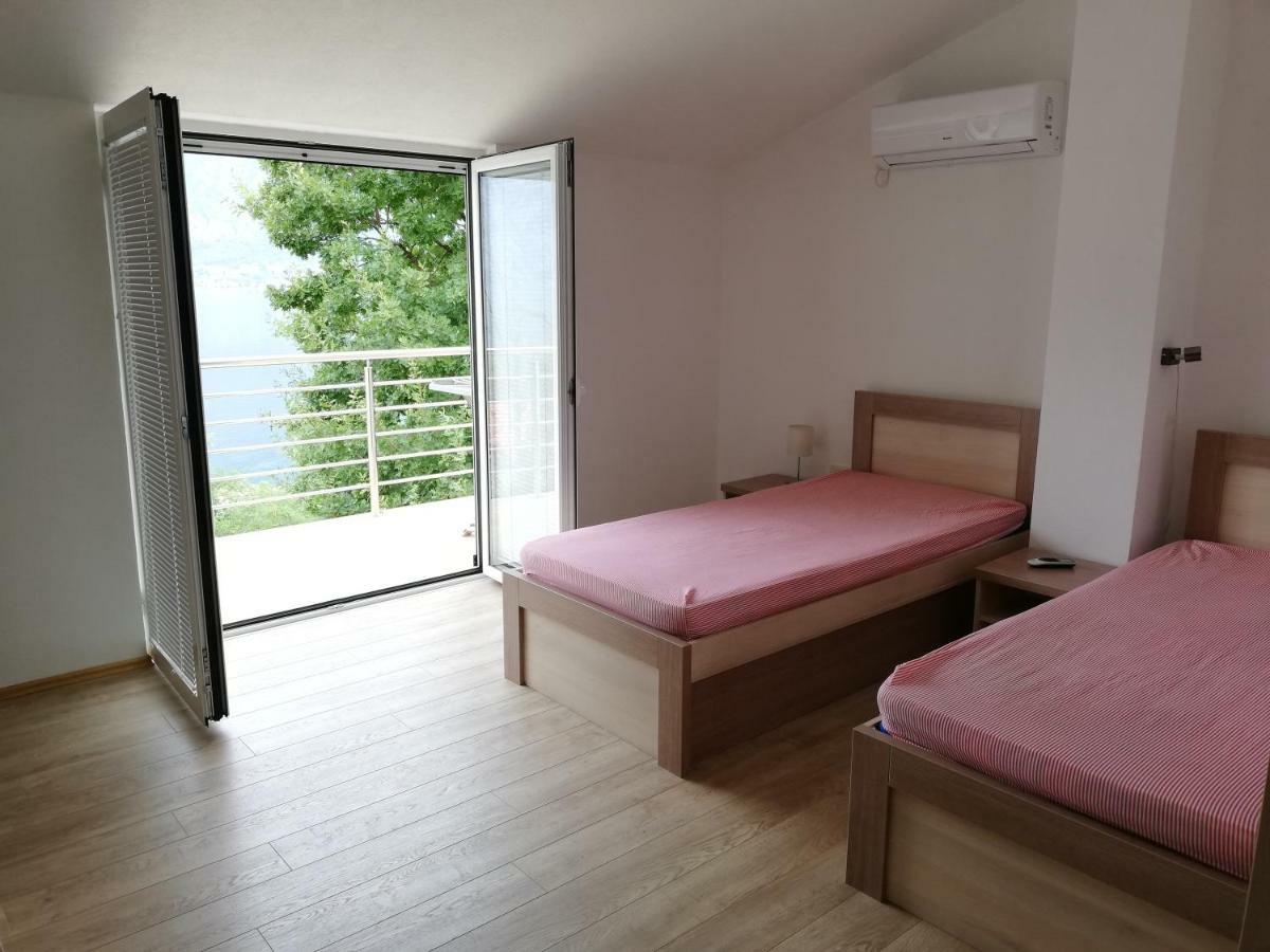Ruza Apartments Kotor Exterior photo